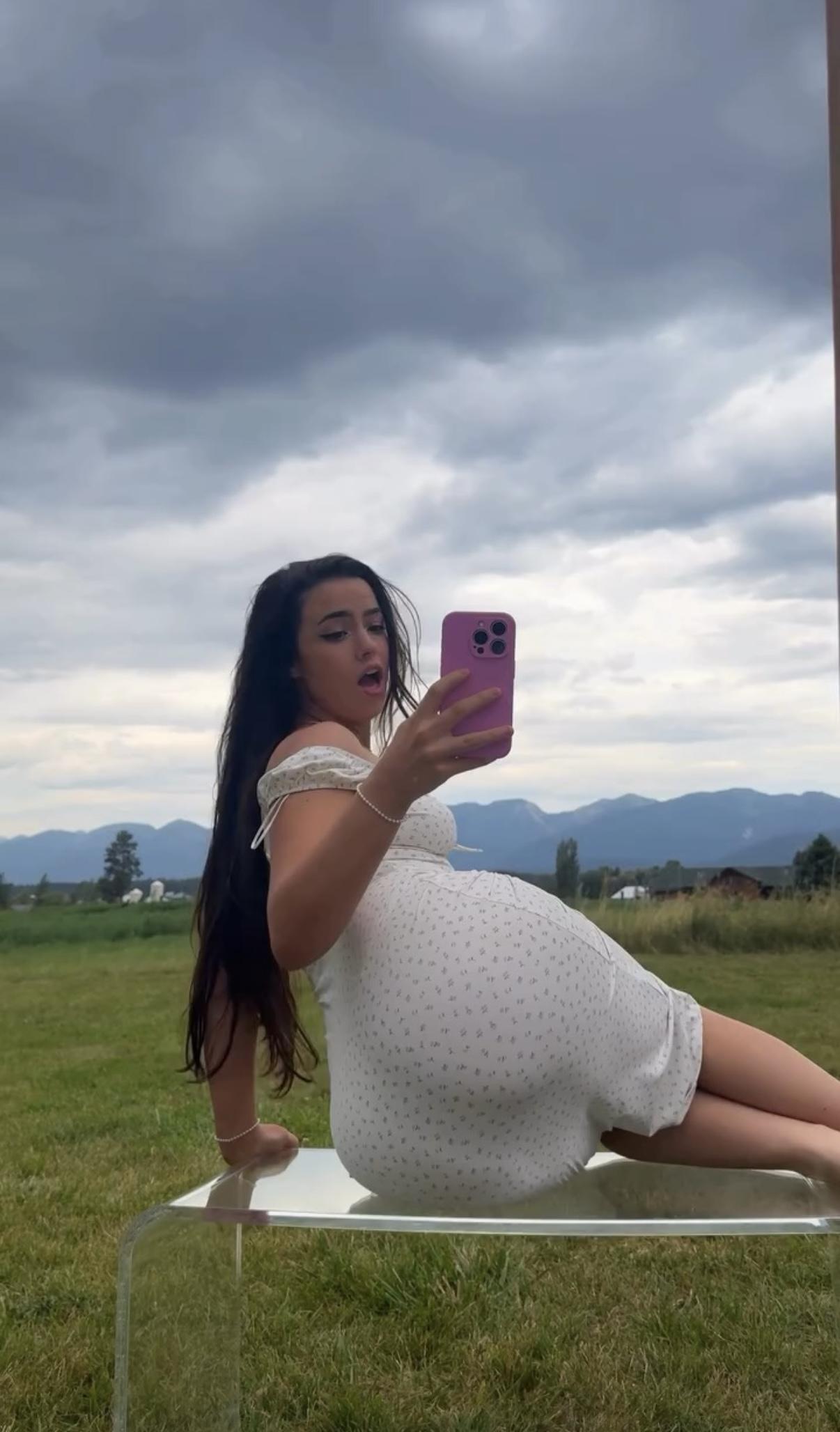 Zoeyiso Clip #3FxjeQ