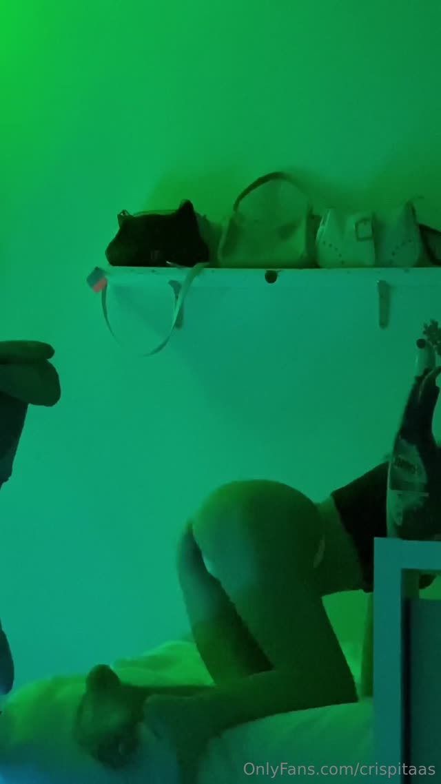 Crisnubito Clip #5nF4PN