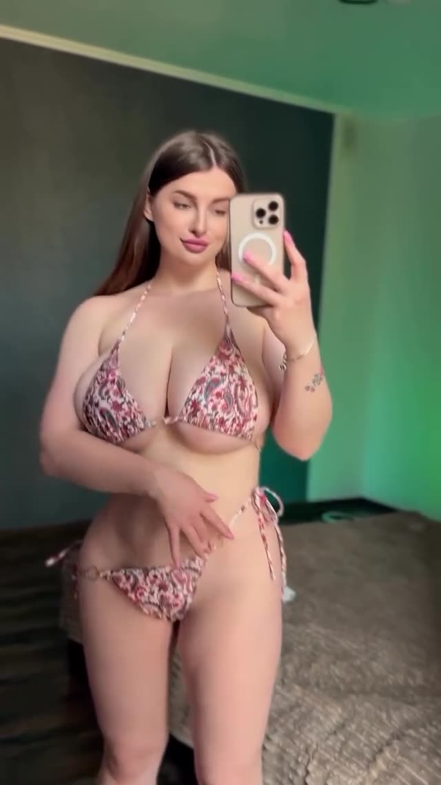 Josie_addington1 Clip #4XFGcn