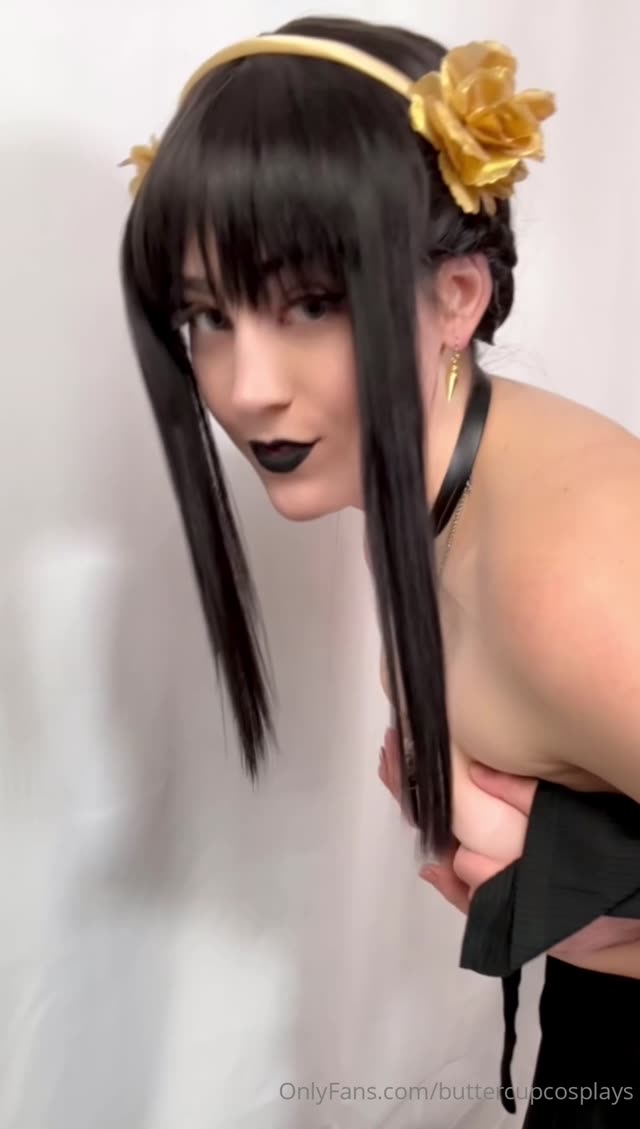Buttercupcosplays Clip #5fcP4D