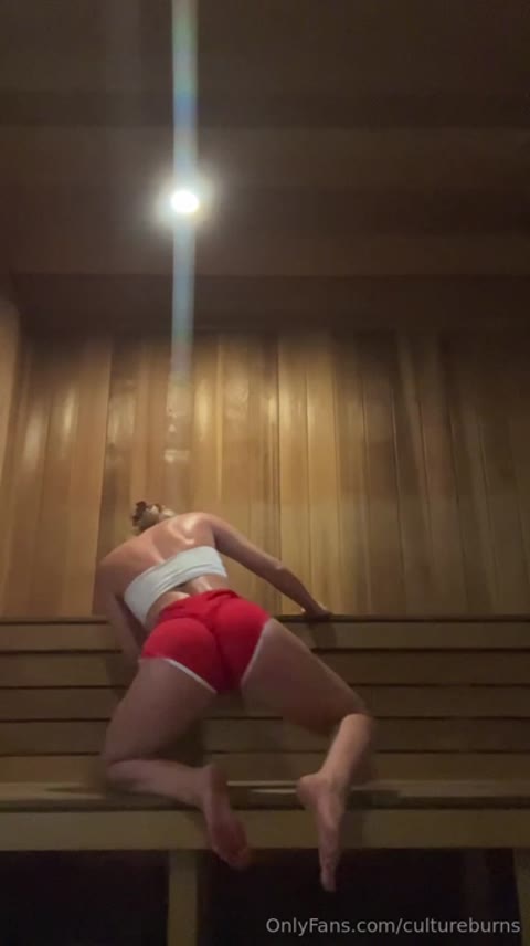 Catlin.hill Clip #4adpLD