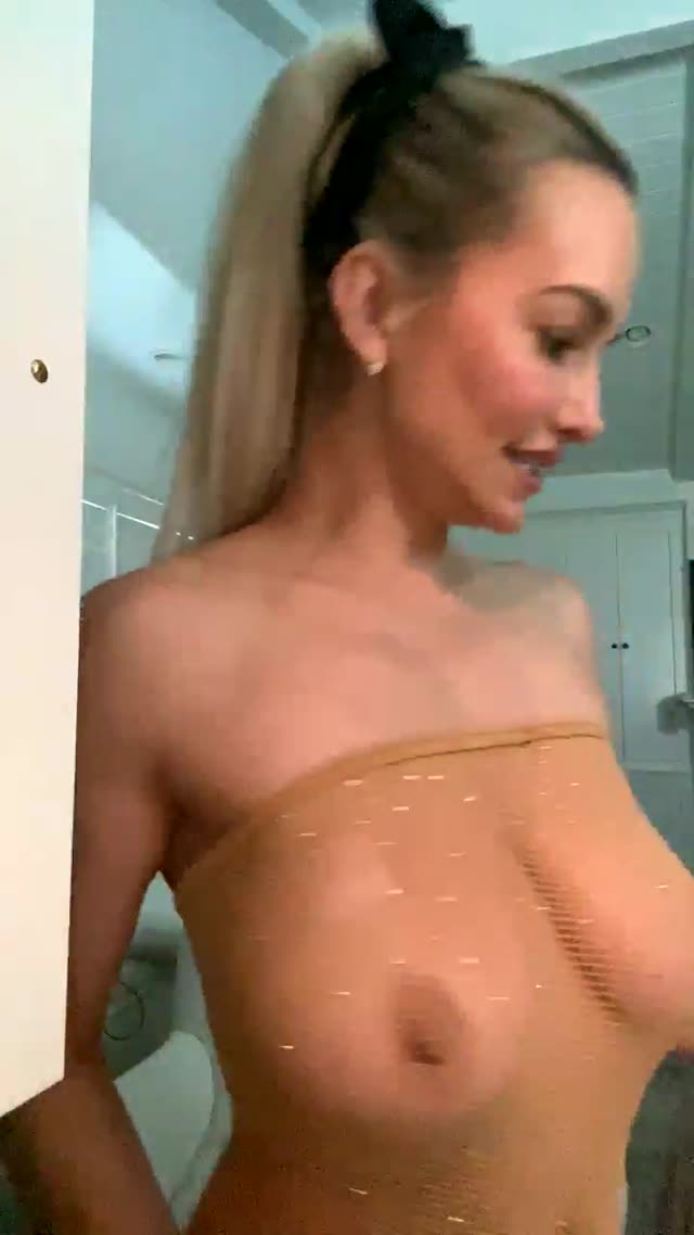Lindseypelas Clip #4Y5MBf