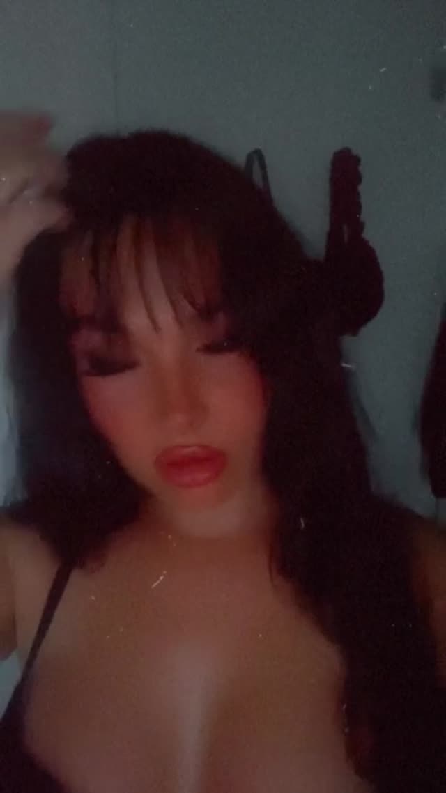 Anawhiterose Clip #972iWU
