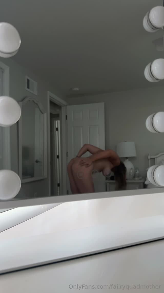 Carleycake1 Clip #5R4G6Q