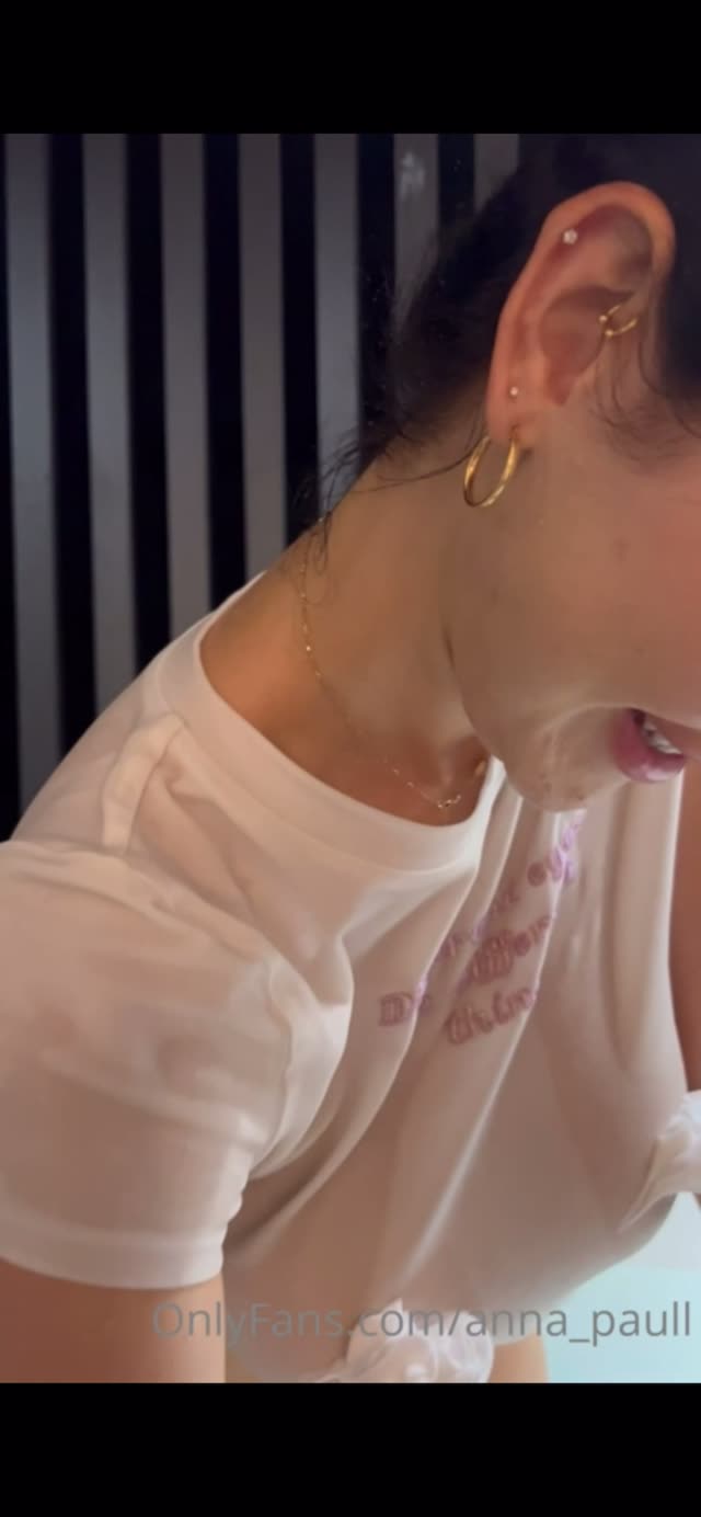 Annapaul Clip #8PGu9q
