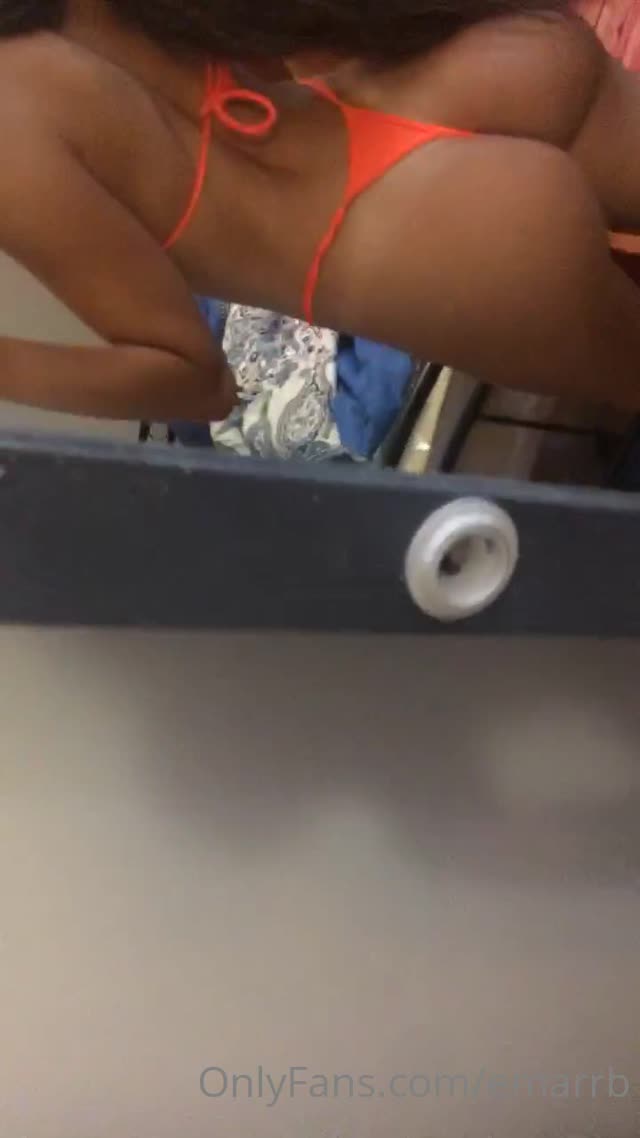 Emarbb Clip #BdDMy