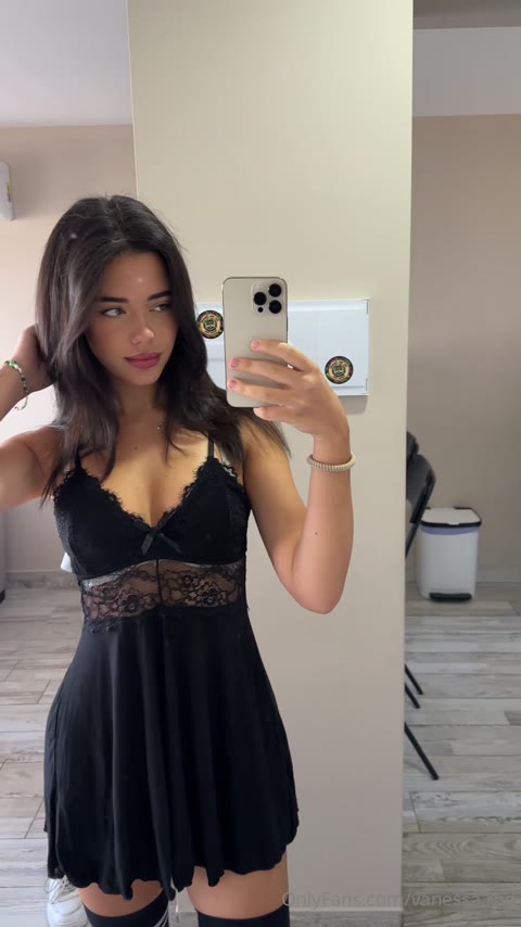 Vanessa.rhd Clip #3mrf74