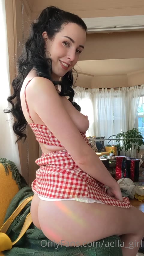 Aella_girl Clip #4DgjBw