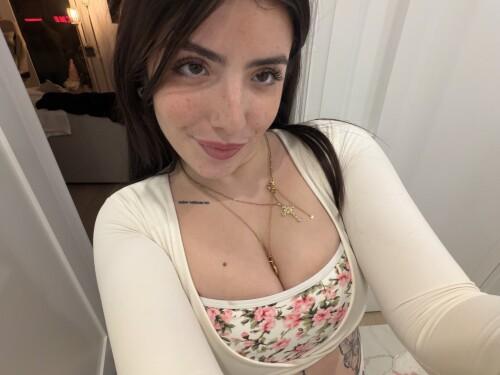 Mya.merc OnlyFans