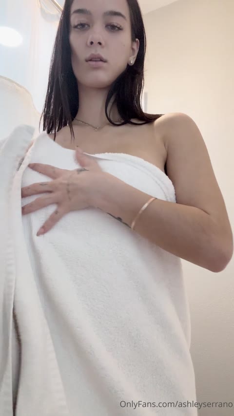 Ashleymariaserrano Clip #3c3GzX