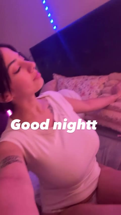 Kyliecruuzz clip