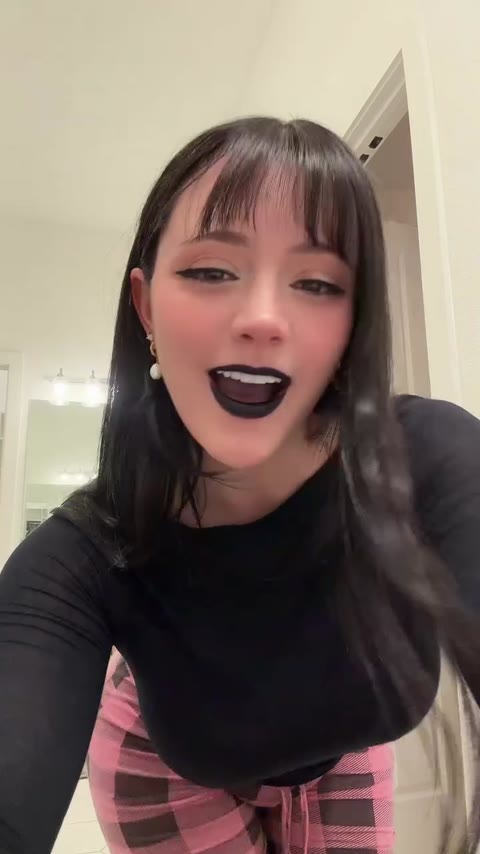 athenakami Clip #4jESeV
