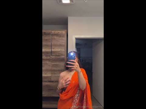 Divaflawless Clip #4QRS6G