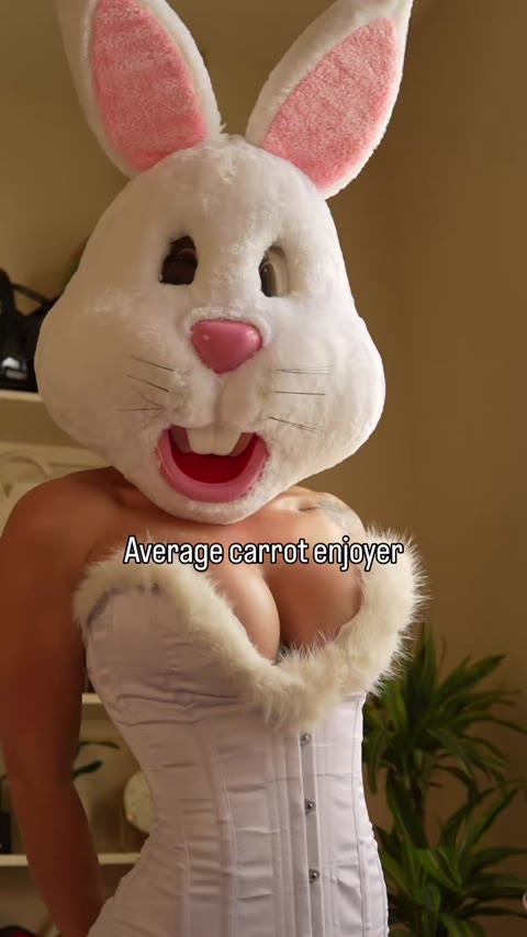 Addictiveana clip