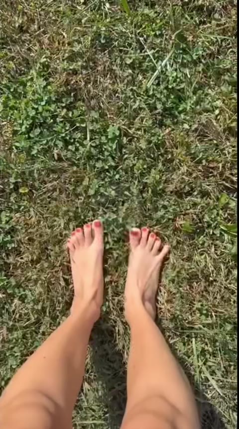 Halieywelch clip