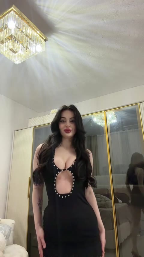 Laydatrkstnilaydaaust Clip #6bLvaA
